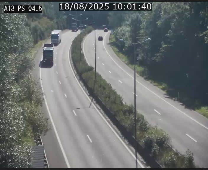 Traffic live webcam Luxembourg Differdange - A13 direction Esch-sur-Alzette - BK 4.5