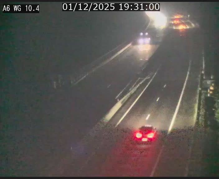 Traffic live webcam Luxembourg Mamer - A6 - BK 10.4 - direction Luxembourg/France/Allemagne