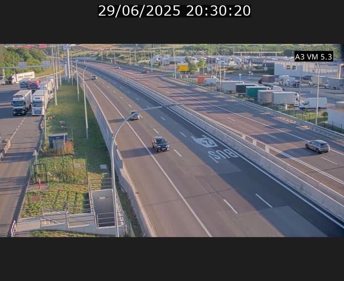 Traffic live webcam Luxembourg Aire de Berchem - A3 - BK 5 - direction France