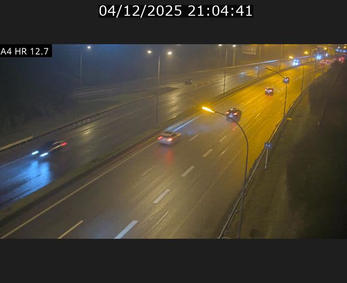 Traffic live webcam Luxembourg Esch sur Alzette - A4 - BK 12.7 - direction Esch-Belval