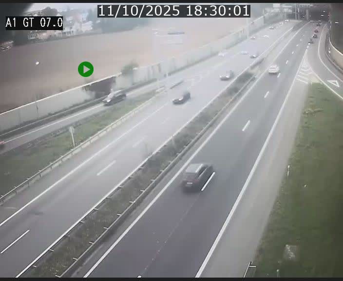 Traffic live webcam Luxembourg Cents - A1 direction Kirchberg - BK 7