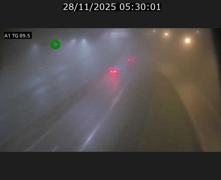 Traffic live webcam Luxembourg Jonction Grünewald - A1 direction Luxembourg-ville - BK 9.5