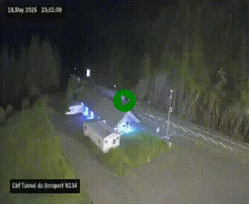 Webcam à l'entrée du tunnel du Somport, côté français, sur la N134, dans les Pyrénées, en direction de l'Espagne, à 1116 mètres d'altitude