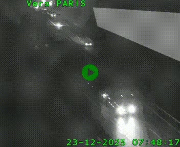 Caméra routière sur l'autoroute A20 à Saint-Pardoux-l'Ortigier, à la jonction avec l'A89. Vue orientée vers Paris