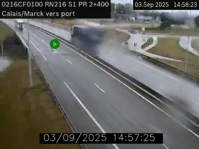 Webcam à Calais sur A216 (N216) en direction du port (harbour) de Calais.