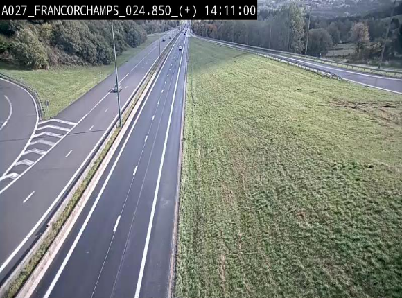 Caméra autoroutière à proximité du circuit de Spa-Francorchamps à Stavelot sur l'A27/E42