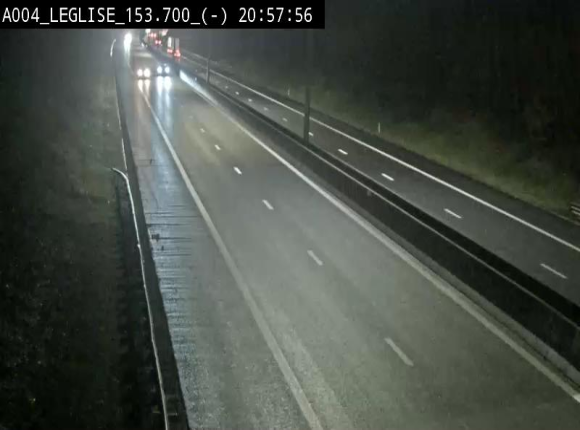 Webcam autoroute A4 (E411-E25) à Léglise, avant la jonction avec la N40. Vue orientée vers Bruxelles