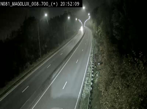 Webcam sur la N81 (E411) à hauteur de la jonction avec la N883. Vue orientée vers Longwy