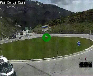 Webcam sur la N22 au niveau du poste frontière entre la France et Andorre à proximité de Pas de la Case à plus de 2000 mètres d'altitude