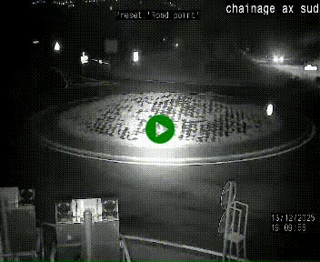 Webcam au nord d'Ax-les-Thermes au niveau de l'aire de chaînage de la N20. Vue orientée vers les Pyrénées, en direction de Pas de la Case