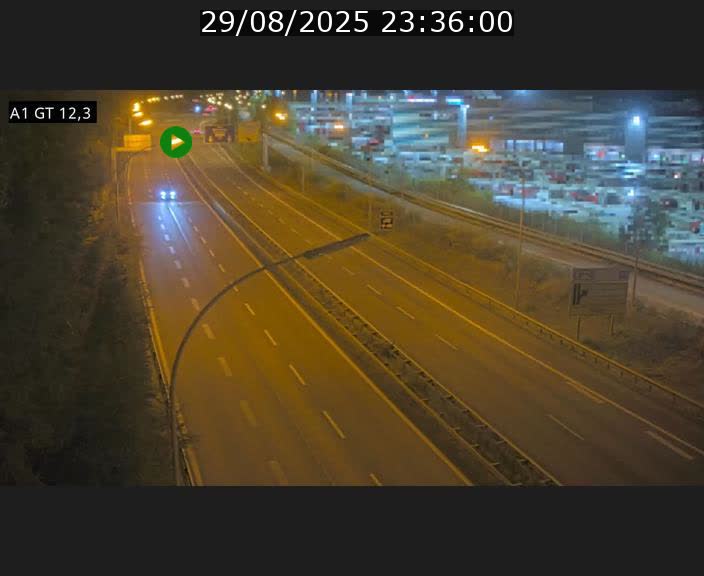 Traffic live webcam Luxembourg Senningerberg - A1 direction Allemagne - BK 12.3