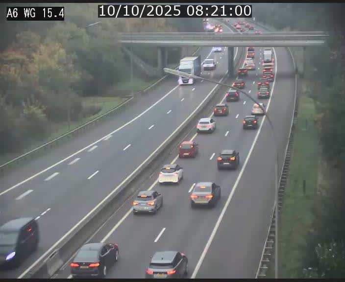 Traffic live webcam Luxembourg Capellen - A6 - BK 15.4 - direction Luxembourg/France/Allemagne
