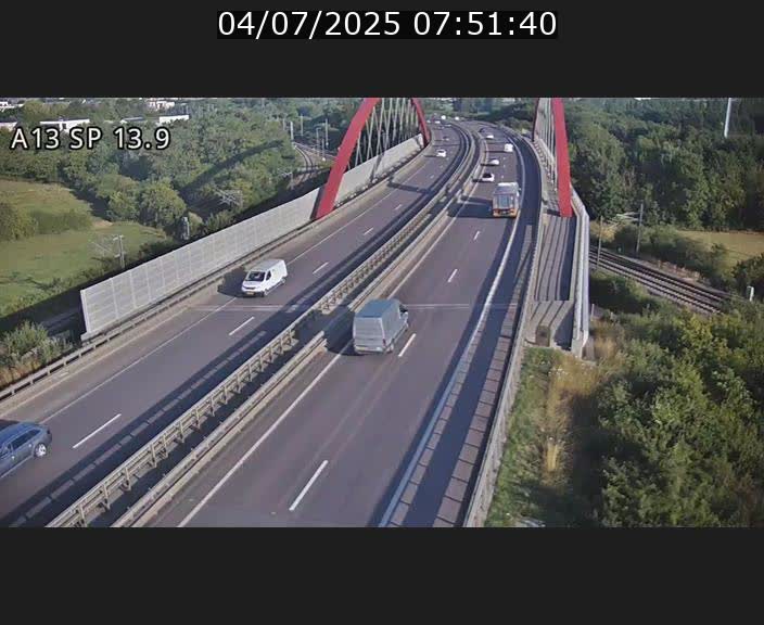 Traffic live webcam Luxembourg Kayl - A13 direction Esch-sur-Alzette/Luxembourg-ville - BK 13.9