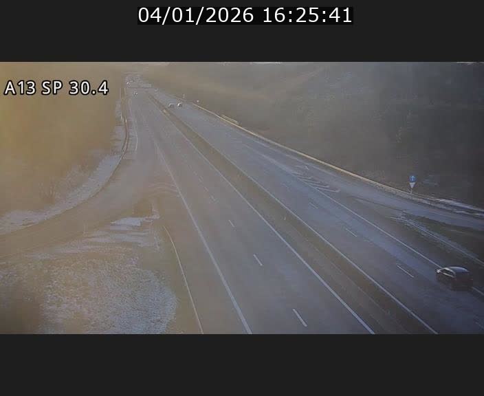 Traffic live webcam Luxembourg Altwies - A13 direction Luxembourg-ville - BK 30.4
