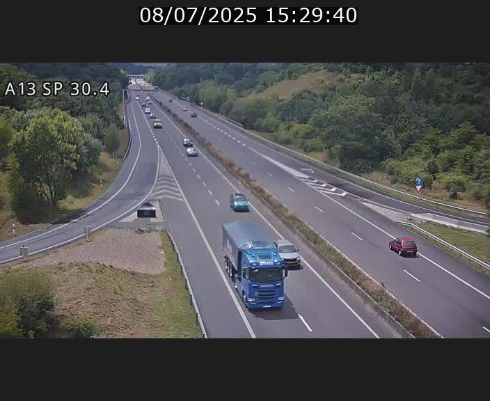 Traffic live webcam Luxembourg Altwies - A13 direction Luxembourg-ville - BK 30.4