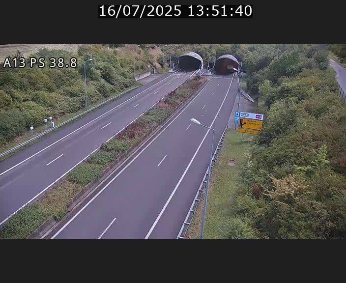 Webcam autoroute A13 à l'entrée ouest du tunnel Markusbierg à Schengen. Vue orientée vers Mondorf-les-Bains