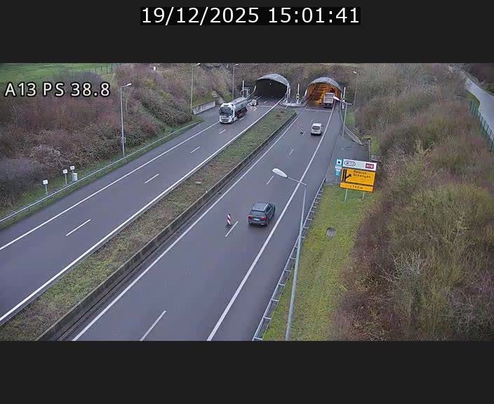 Webcam autoroute A13 à l'entrée ouest du tunnel Markusbierg à Schengen. Vue orientée vers Mondorf-les-Bains