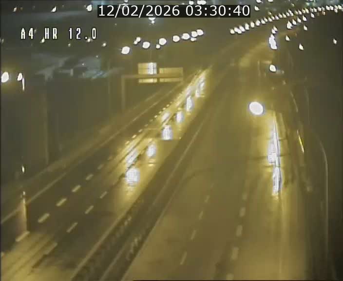 Traffic live webcam Luxembourg Jonction Foetz - A4 - BK 12.0 - direction Esch sur Alzette
