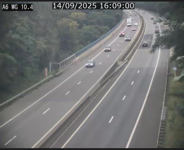 Traffic live webcam Luxembourg Mamer - A6 - BK 10.4 - direction Luxembourg/France/Allemagne