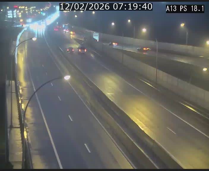 Traffic live webcam Luxembourg Dudelange - A13 direction Croix de Bettembourg - BK 18.1