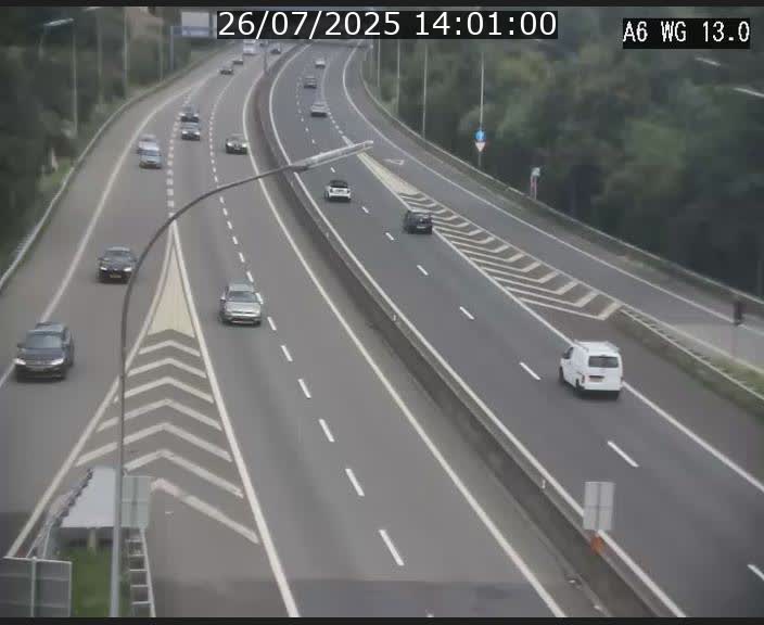 Traffic live webcam Luxembourg Mamer - A6 - BK 13 - direction Luxembourg/France/Allemagne