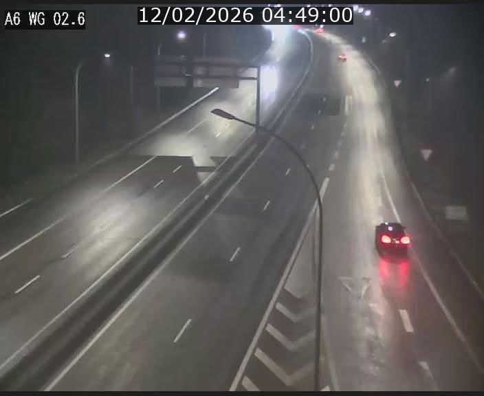 Traffic live webcam Luxembourg Croix de Cessange - A6 - BK 2.6 - direction France/Allemagne