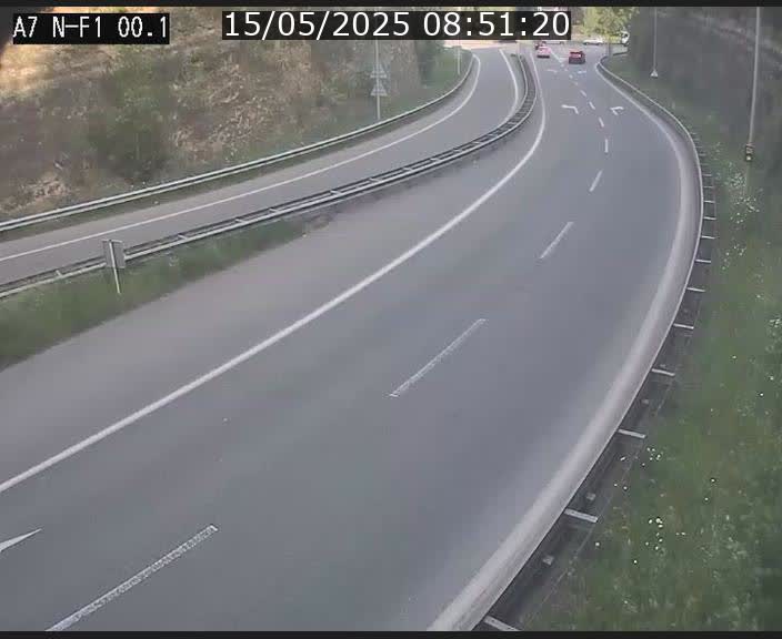 Webcam autoroute Luxembourg A7 située dans la sortie 1 Waldhof, vers la N11, avant le Tunnel Stafelter