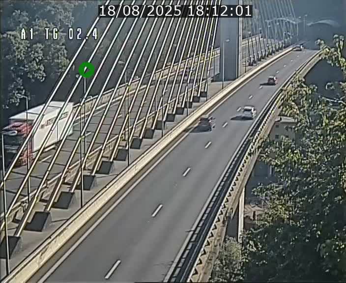 Traffic live webcam Luxembourg Sandweiler - A1 direction Luxembourg-ville - BK 2.4