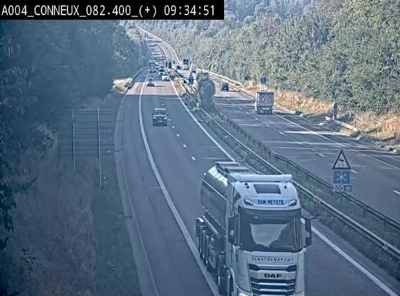 Webcam à hauteur de Conneux sur l'E411 en direction du sud de la Belgique