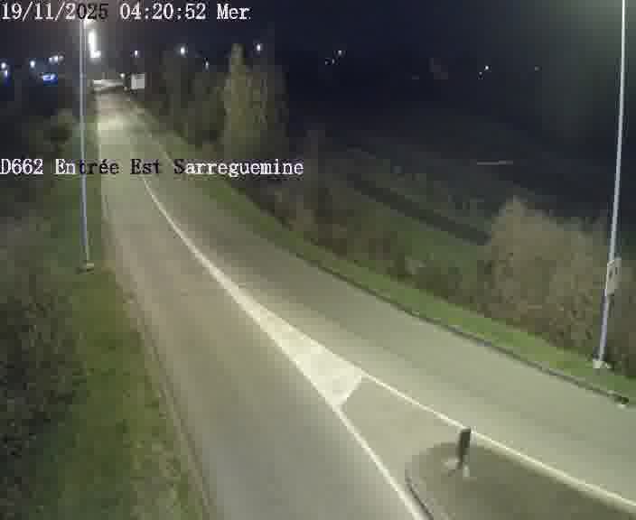 Point de vue trafic déployé sur D662 (France) à Sarreguemines, regardant vers Sarreguemines, aidant conducteurs et services à anticiper les flux.