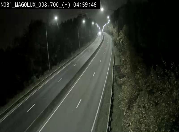 Webcam sur la N81 (E411) à hauteur de la jonction avec la N883. Vue orientée vers Longwy