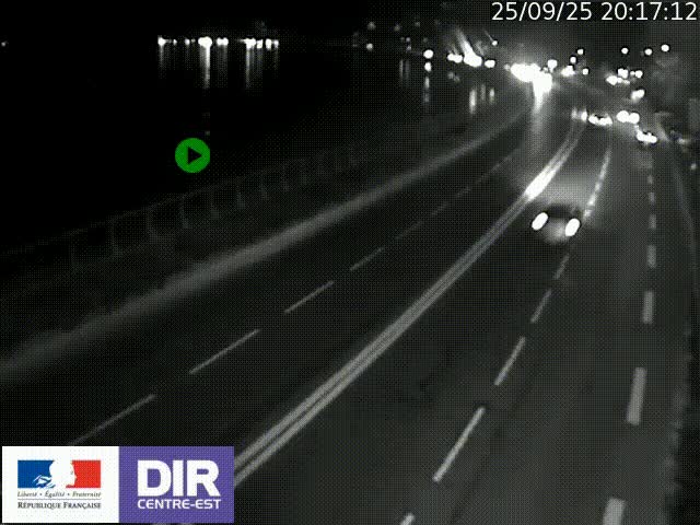 Webcam sur le quai Parjot à Vienne, aux Portes de Lyon, sur la Nationale 7, à la jonction avec le boulevard du Rhône-nord (D1407), caméra orientée vers Lyon
