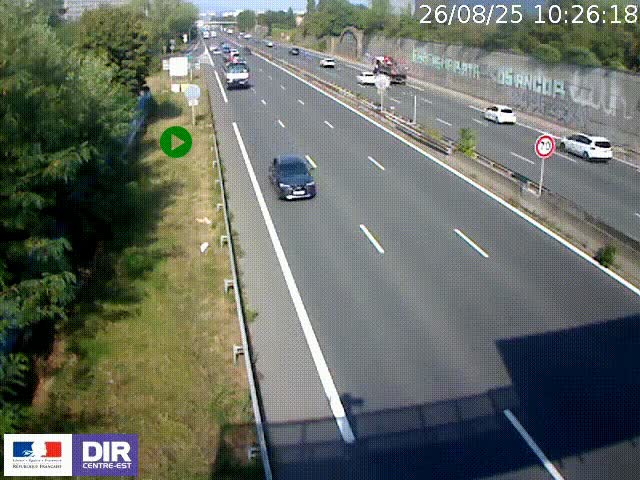 Webcam à Bron sur l'A43 à la jonction avec le boulevard périphérique de Lyon (D383). Vue orientée vers Lyon
