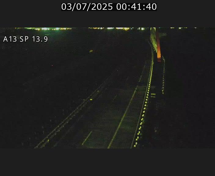 Traffic live webcam Luxembourg Kayl - A13 direction Esch-sur-Alzette/Luxembourg-ville - BK 13.9