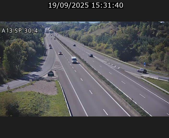 Traffic live webcam Luxembourg Altwies - A13 direction Luxembourg-ville - BK 30.4