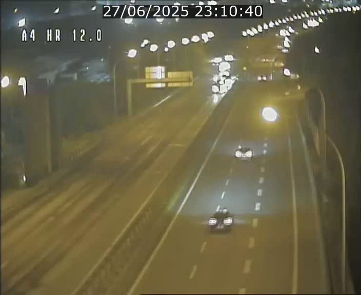 Traffic live webcam Luxembourg Jonction Foetz - A4 - BK 12.0 - direction Esch sur Alzette