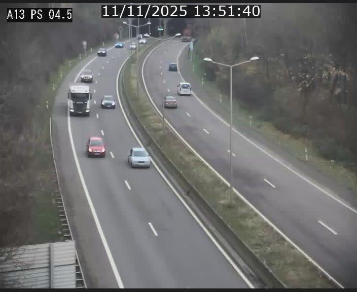 Traffic live webcam Luxembourg Differdange - A13 direction Esch-sur-Alzette - BK 4.5
