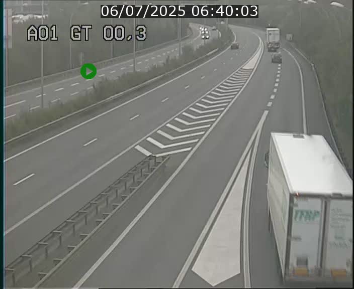 Traffic live webcam Luxembourg Croix de Gasperich - A1 direction Kirchberg - BK 0.3