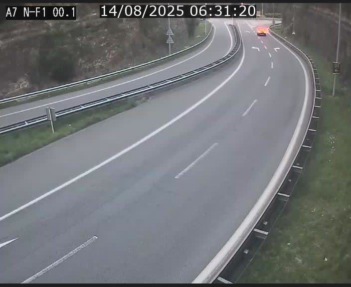 Webcam autoroute Luxembourg A7 située dans la sortie 1 Waldhof, vers la N11, avant le Tunnel Stafelter