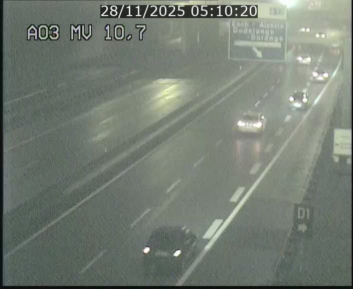 Traffic live webcam Luxembourg Croix de Bettembourg - A3 - BK 10.7 - direction France