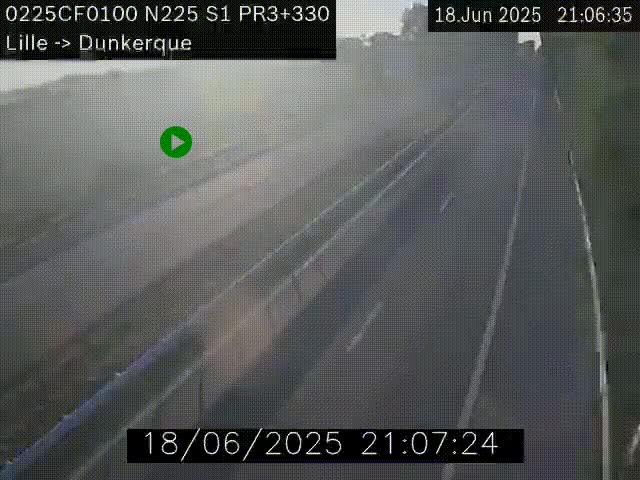 Webcam autoroute A25 (N225) à hauteur de Bergues (Bierne). Vue orientée vers Dunkerque.