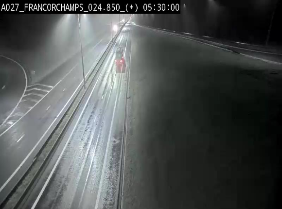 Caméra autoroutière à proximité du circuit de Spa-Francorchamps à Stavelot sur l'A27/E42