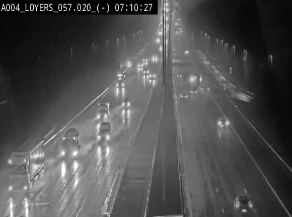 Webcam E411 au niveau du viaduc de Beez à Loyers, entre Champion et Warissoulx. Vue orientée vers Bruxelles