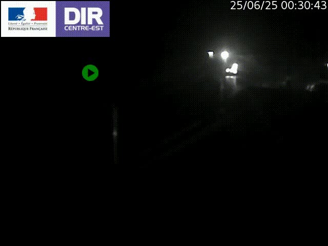 Caméra de circulation routière sur le boulevard périphérique Laurent Bonnevay de Lyon (D383) à hauteur de Bron, avant la jonction avec l'A43. Vue orientée vers l'échangeur