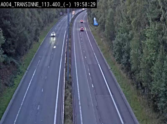 Caméra trafic E411 (A4) - Transinne direction Namur - BK 113.425