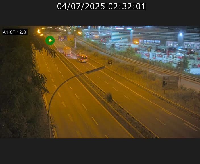Traffic live webcam Luxembourg Senningerberg - A1 direction Allemagne - BK 12.3