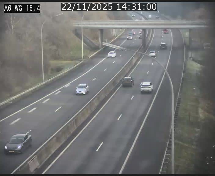 Traffic live webcam Luxembourg Capellen - A6 - BK 15.4 - direction Luxembourg/France/Allemagne