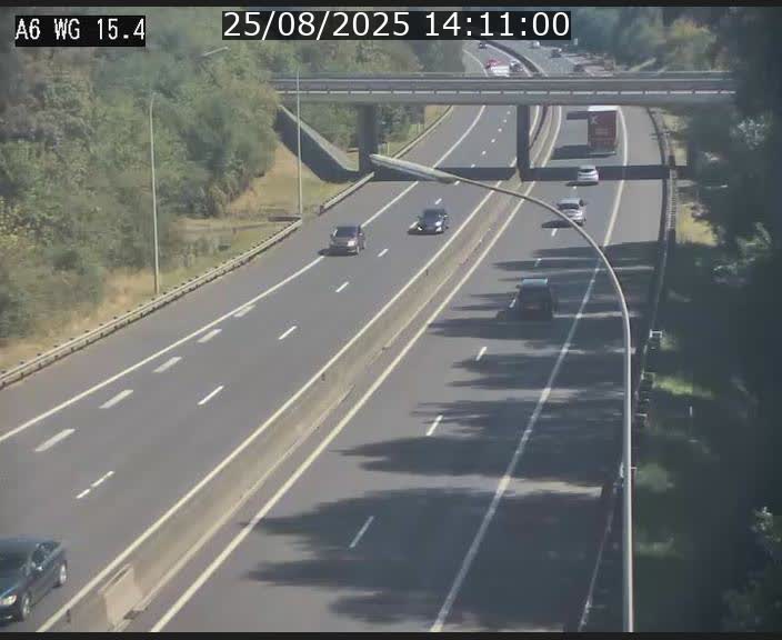 Traffic live webcam Luxembourg Capellen - A6 - BK 15.4 - direction Luxembourg/France/Allemagne