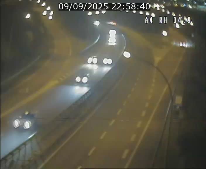 Traffic live webcam Luxembourg Leudelange - A4 - BK 4.9 - direction Luxembourg
