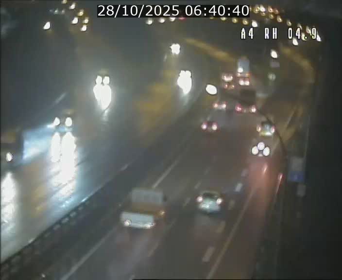 Traffic live webcam Luxembourg Leudelange - A4 - BK 4.9 - direction Luxembourg